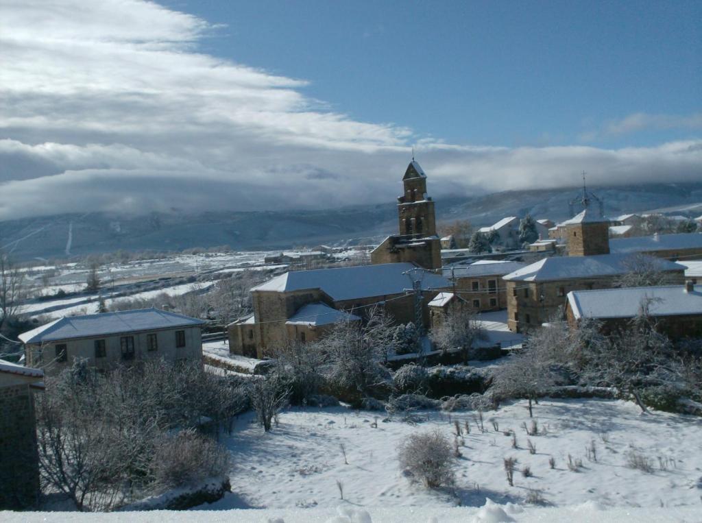 La Casa Del Filandon- Hotel Rural Quintanilla de Somoza エクステリア 写真